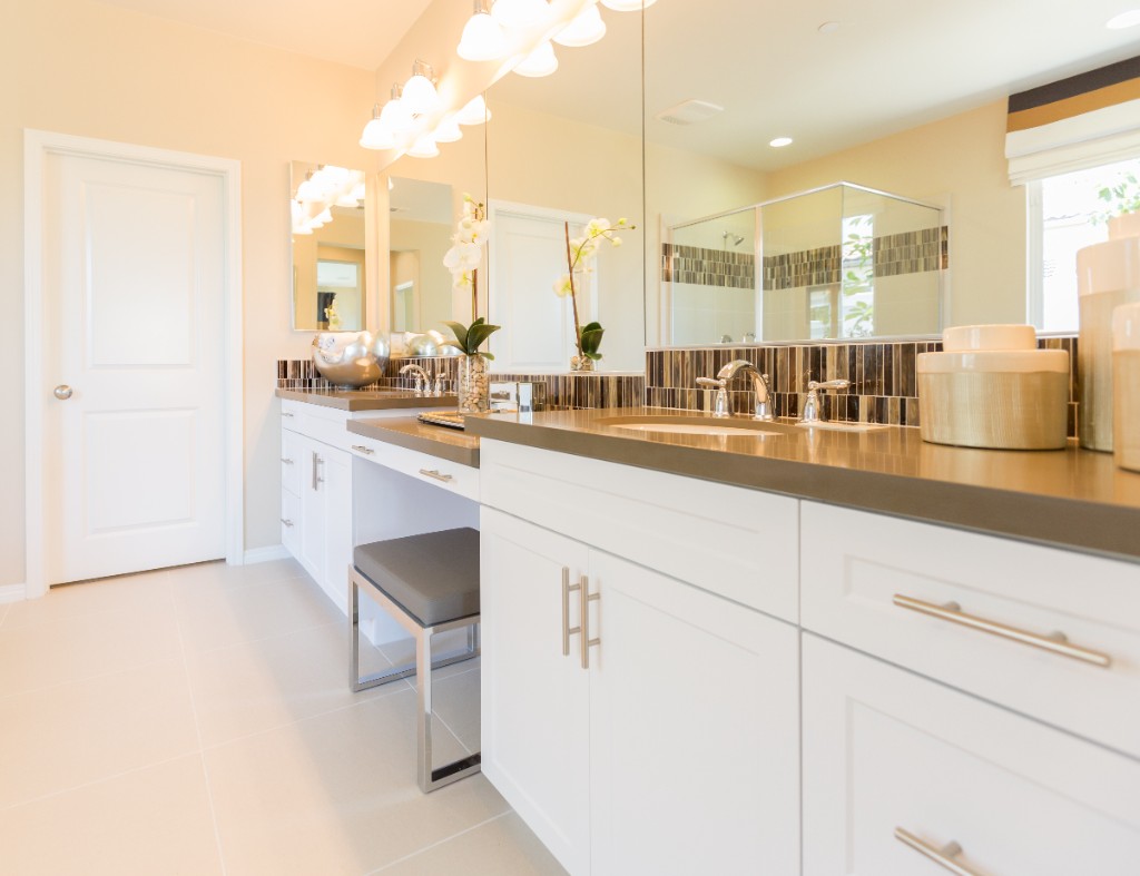 Primary suite and bathroom finish